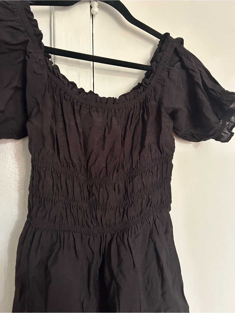H&M Black Smocked Puff Sleeve Mini Dress - Picture 2 of 4